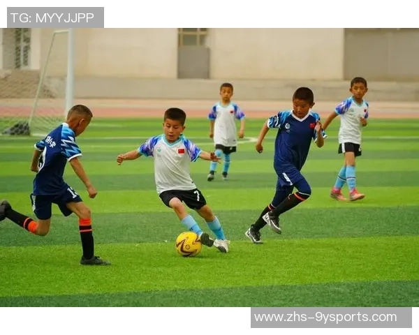 西安少儿足球培训班助力孩子成长培养运动精神与团队合作能力